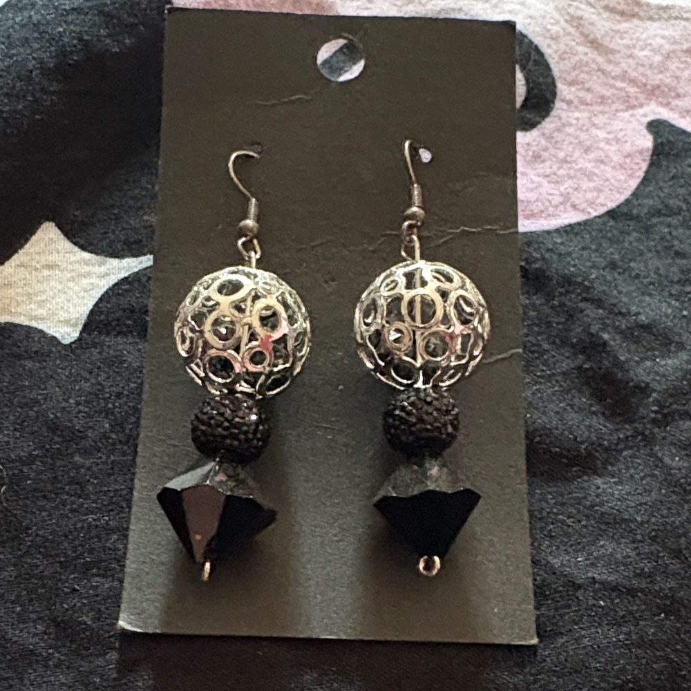 Elegant Silver and Black Dangle Earrings